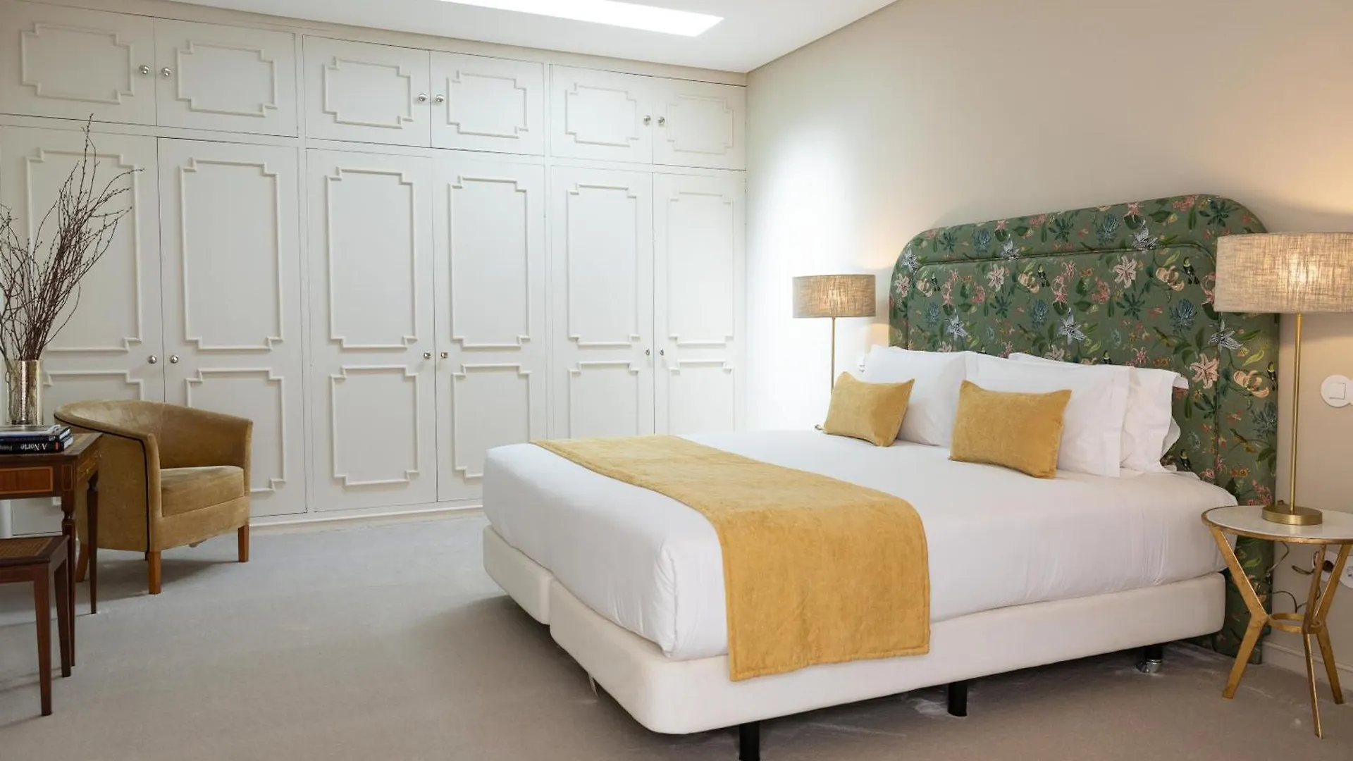 Dear Lisbon - Valmor Palace Affittacamere