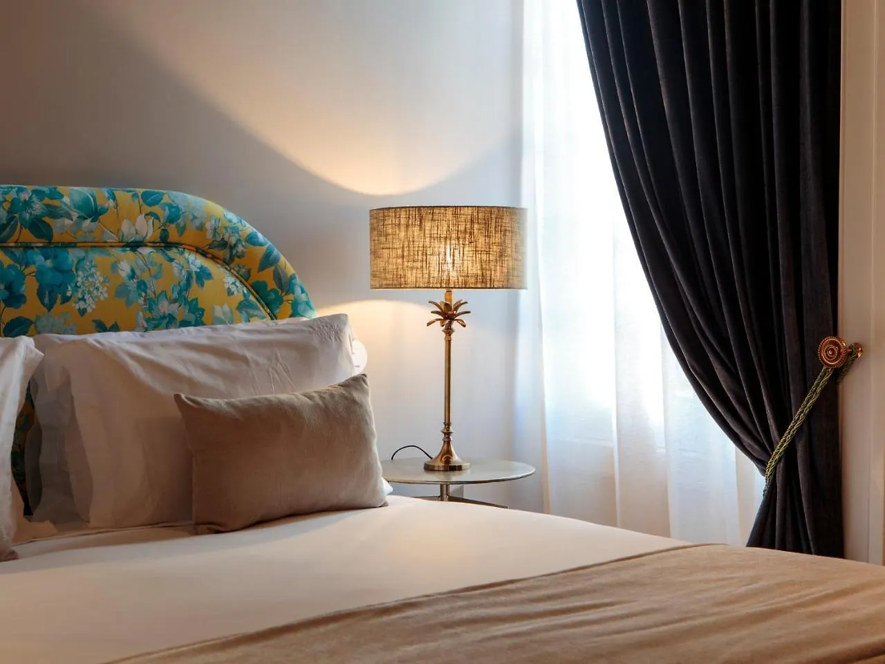 Dear Lisbon - Valmor Palace 4*,
