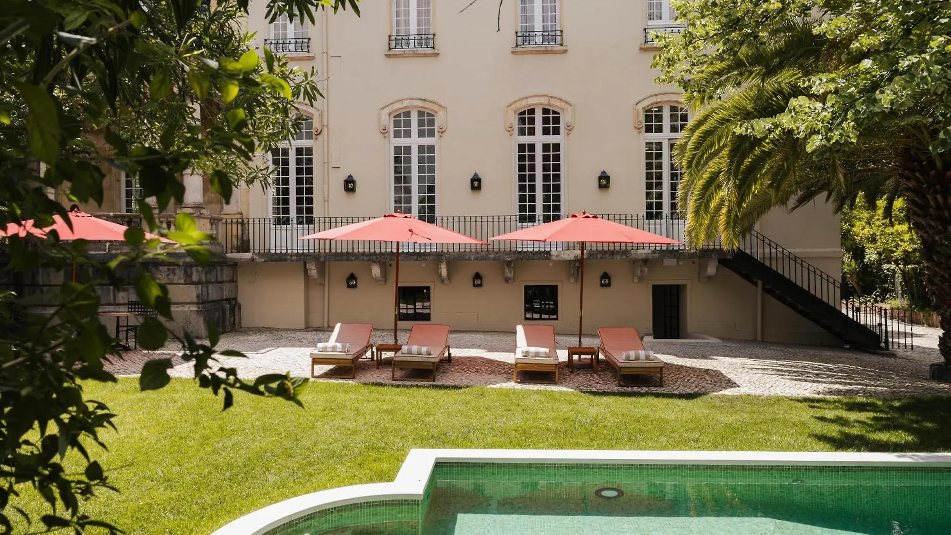 **** Guest house Dear Lisbon - Valmor Palace Portugal