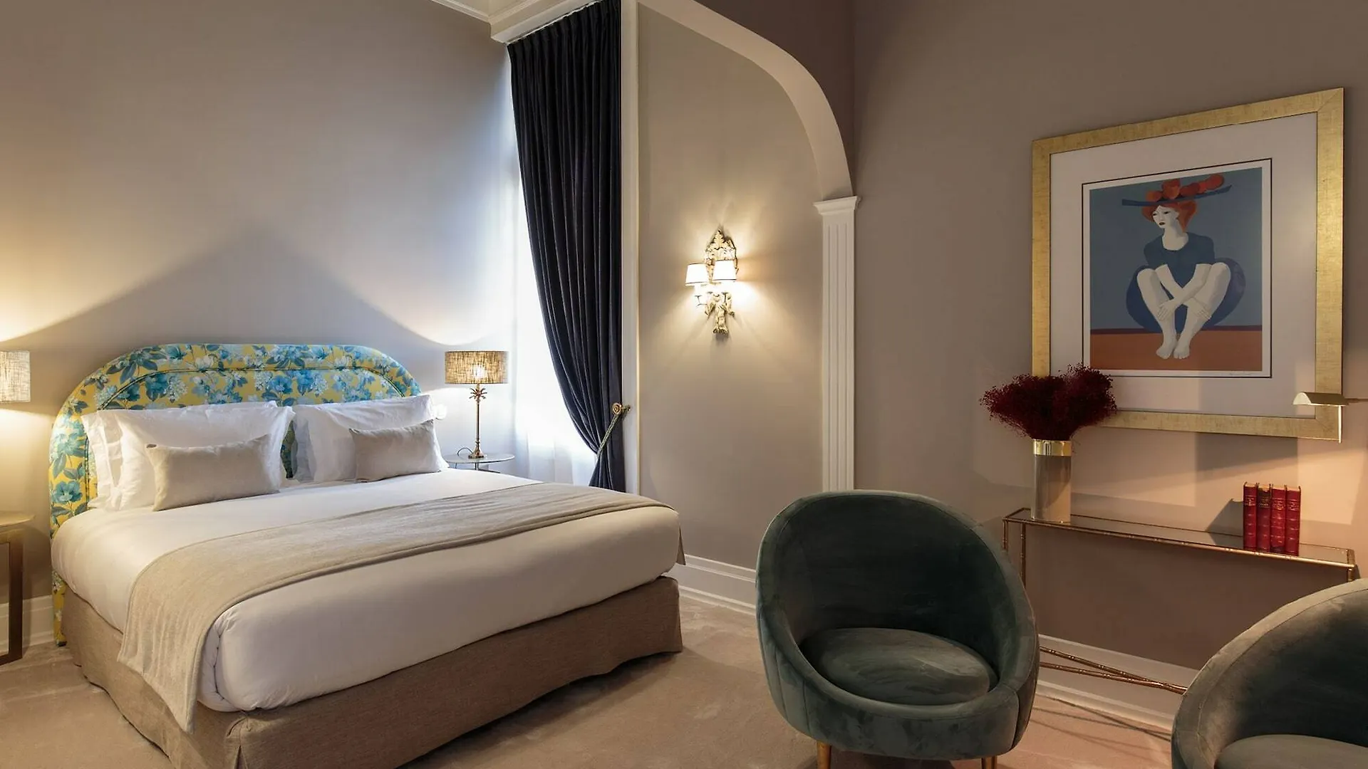 Dear Lisbon - Valmor Palace